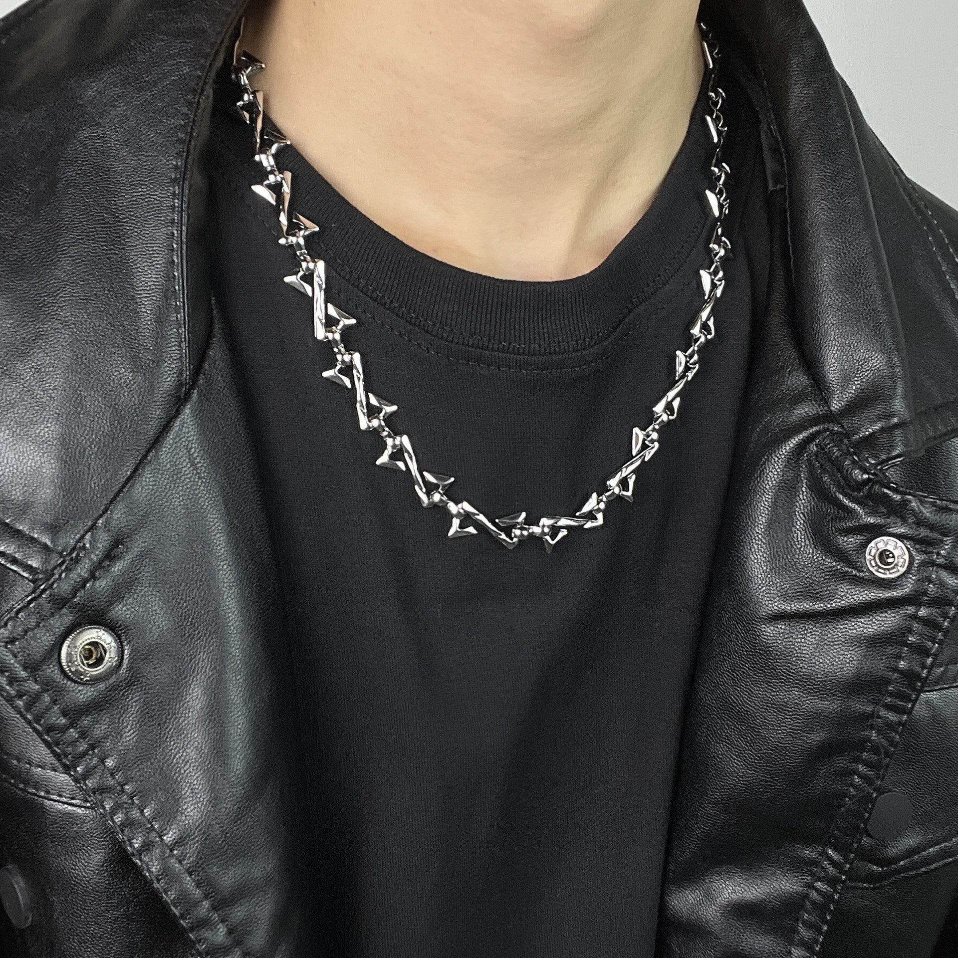 The Apex Chain | Geometric Alloy Plating Chain